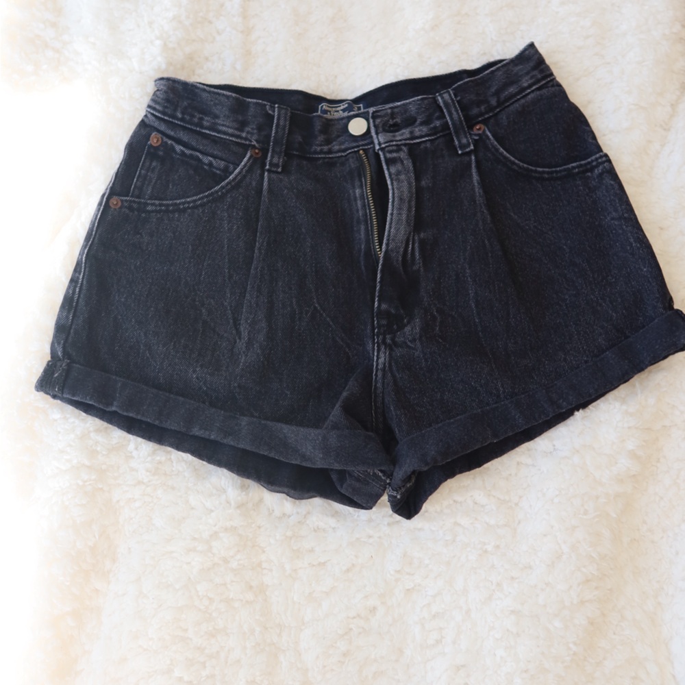 Abercrombie Black high waist paper bag shorts
